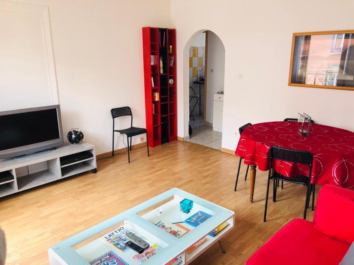 Neudorf Family Apartment *